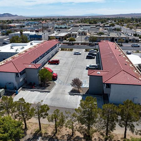 Motel Baymont By Wyndham Ridgecrest Extérieur photo